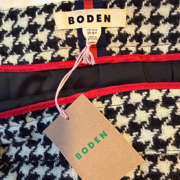 Boden NWT Fit and Flare Houndstooth Wool Skirt. Size 12. - Picture 8 of 8